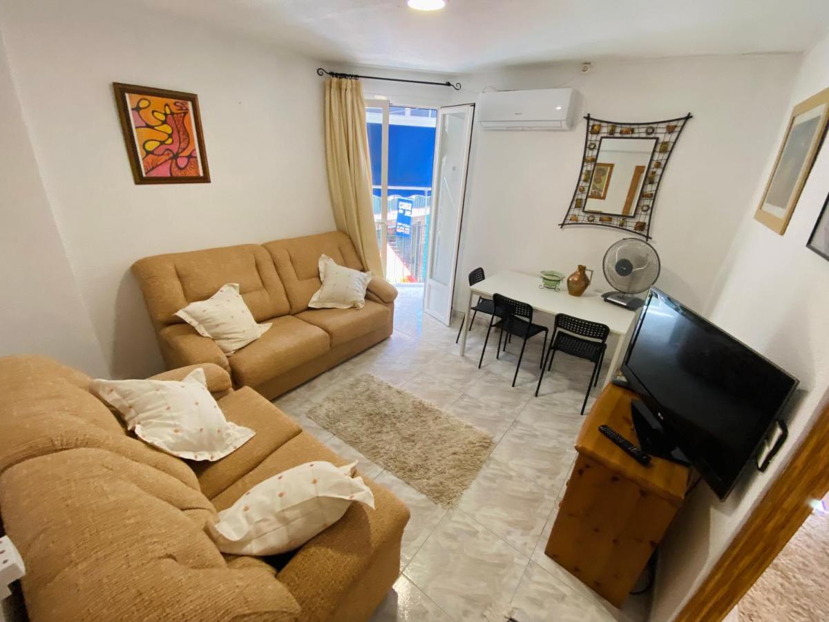 Alex Apartments Бенідорм Екстер'єр фото